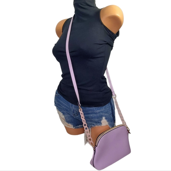 A NEW DAY Lavender Crossbody Bag Plastic Chain Mini Zipper Faux Leather - Picture 2 of 10
